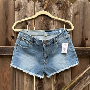 Women’s Volcom Shorts Stretch Denim NWT